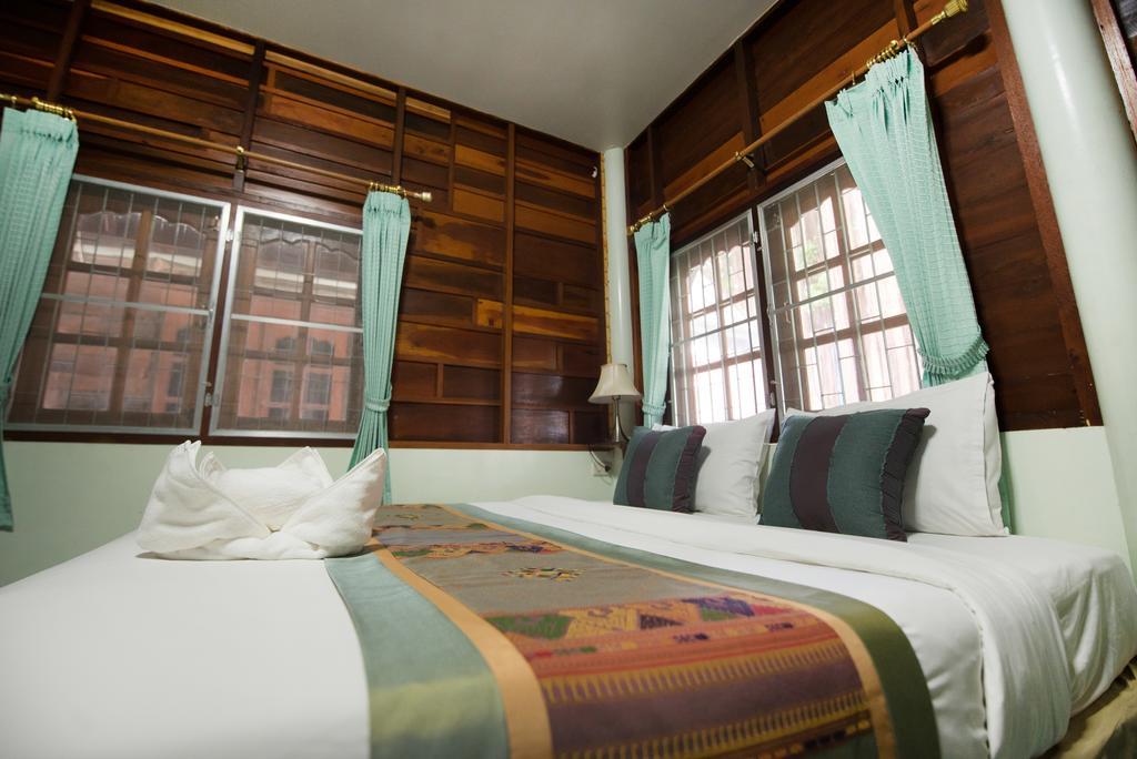 Pongphen Guesthouse - Sha Plus Certified Kanchanaburi City Exteriör bild