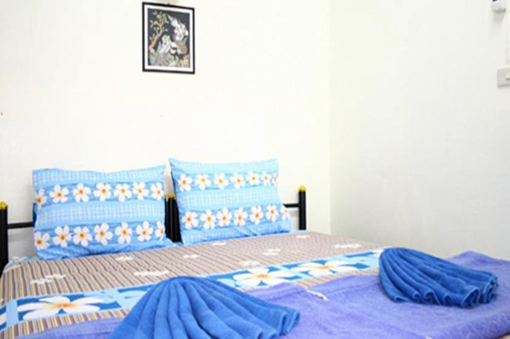 Pongphen Guesthouse - Sha Plus Certified Kanchanaburi City Exteriör bild